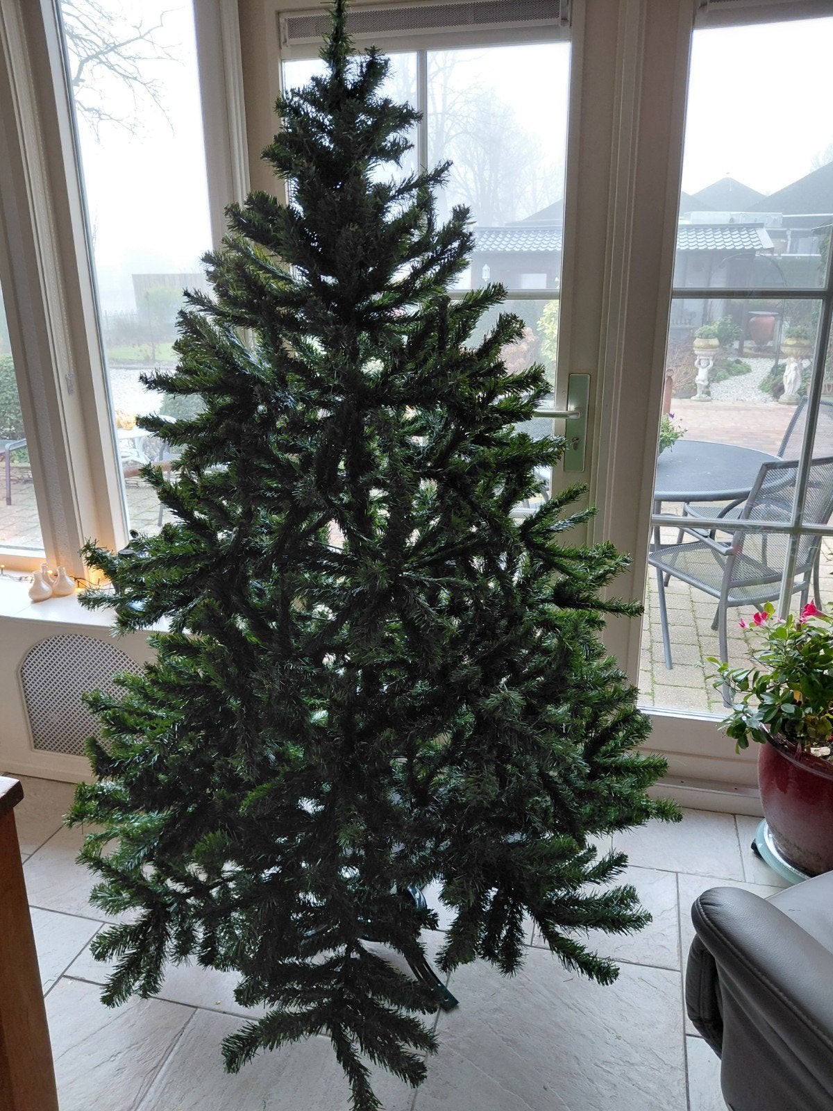 kunstkerstboom ongeveer 2 meter hoog, Diversen, Ophalen