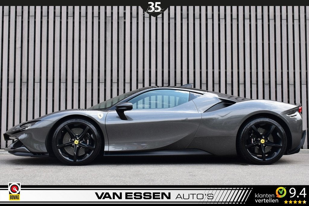 Ferrari SF90 Stradale 4.0 V8 |FERRARI WARRANTY| Carbon Racin, Auto's, Ferrari, Automaat, 7 kWh, Origineel Nederlands, Bedrijf