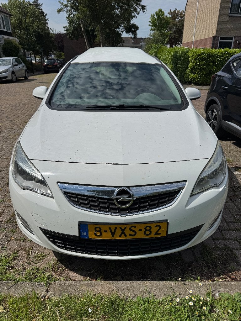 Opel Astra 2.0 D 121KW Sports Tourer VAN 2012, Auto's, Bestelauto's, Voorwielaandrijving, Euro 5, 730 kg, Zwart