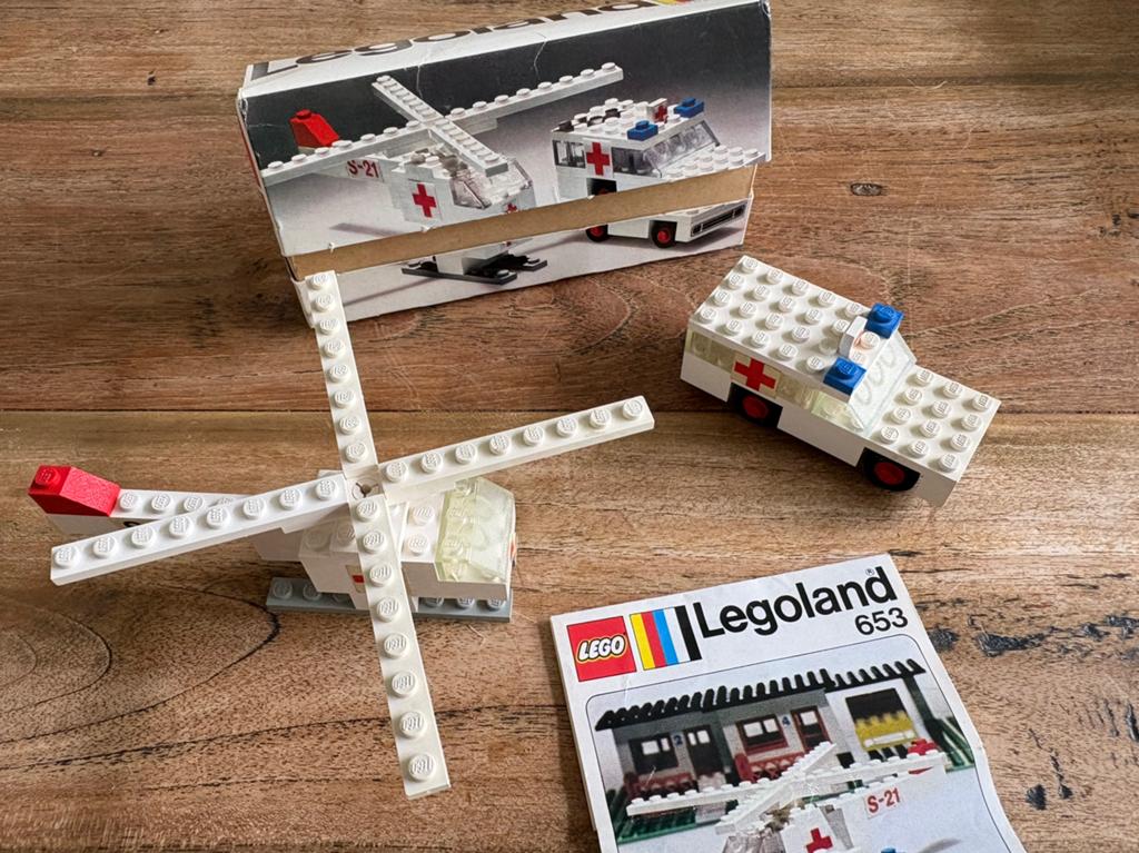 Lego set ambulance jaren 70 legoland met doos, Gebruikt, Ophalen of Verzenden, LEGOLAND, Complete set