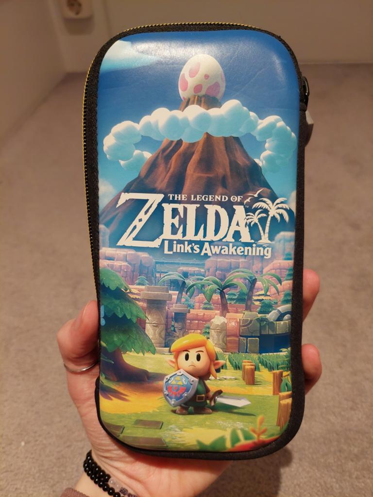 Switch lite case, zelda links awakening, Ophalen of Verzenden, Overige kleuren, Zo goed als nieuw, Met beschermhoes of tas