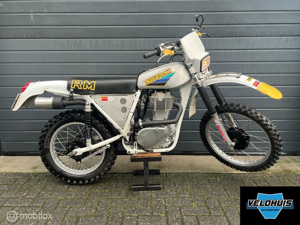 Suzuki LS650 rm classic enduro motor oldtimer pre90 twin, Suzuki, Chopper, Bedrijf, 652 cc