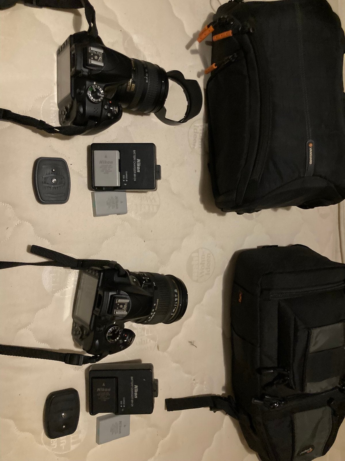 2x Nikon D3300 spiegelreflexcamera’s + toebehoren, Ophalen, Gebruikt, Spiegelreflex, Accu