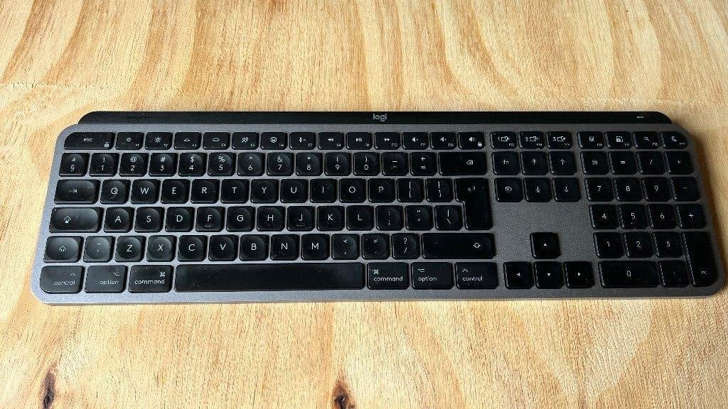 Logitech MX Keys voor Apple Mac - Space grey, Computers en Software, Logitech, Ophalen of Verzenden, Zo goed als nieuw, Draadloos