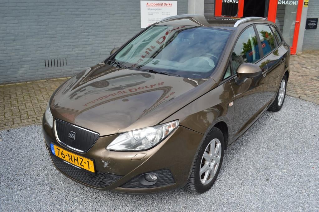 Seat Ibiza ST 1.2 TDI Style Airco Leer 5Drs Bj 2010 Stuurbek, Auto's, Seat, Voorwielaandrijving, Euro 5, Gebruikt, 1199 cc