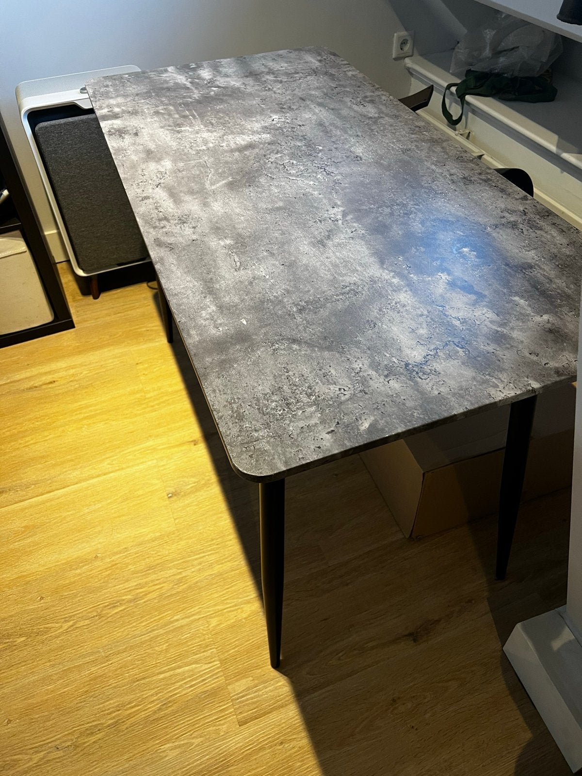 Eettafel, Ophalen, Gebruikt, 100 tot 150 cm, Tot twee personen