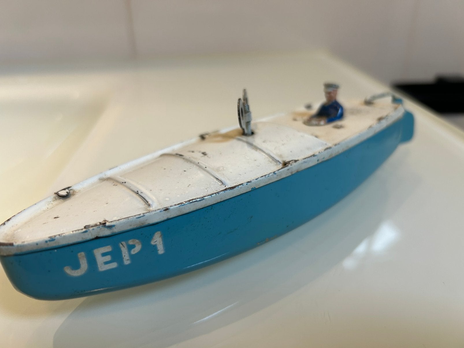Jouets de Paris circa 1935, Ophalen