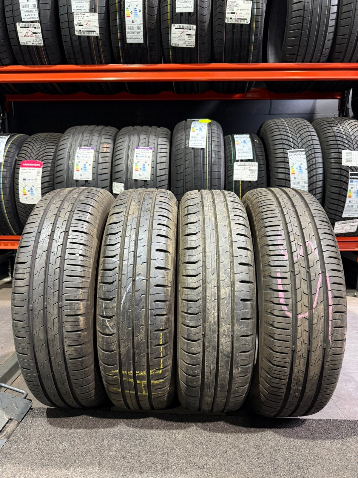 4 x Continental EcoContact 6 165/70R14 zomerbanden, Auto-onderdelen, Banden en Velgen, 14 inch, Gebruikt, Zandzuigerstraat 36