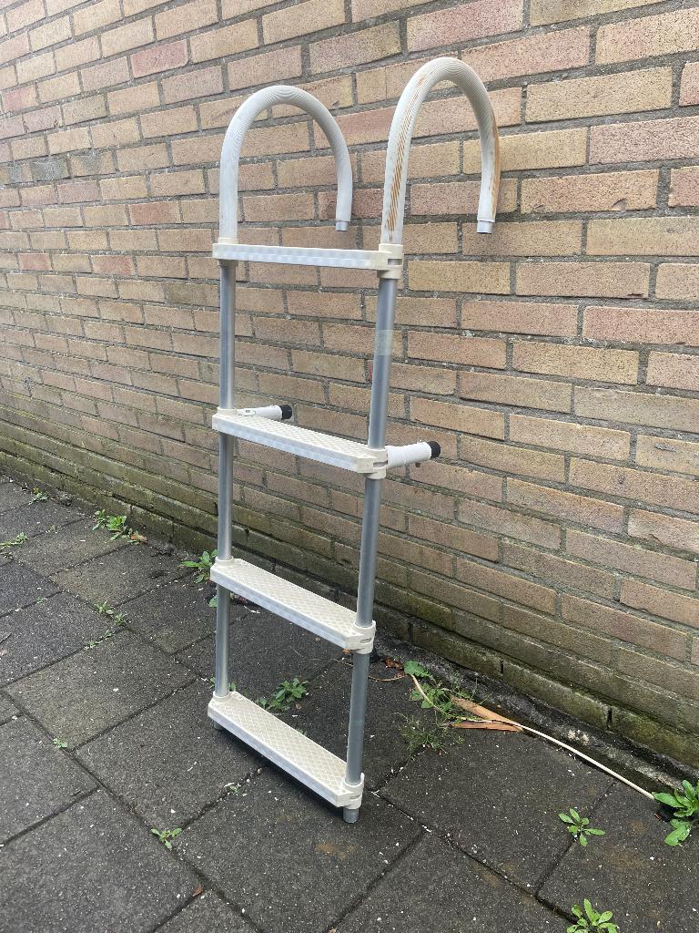 Zwemtrap boot, Watersport en Boten, Accessoires en Onderhoud, Ophalen, Gebruikt, Overige typen