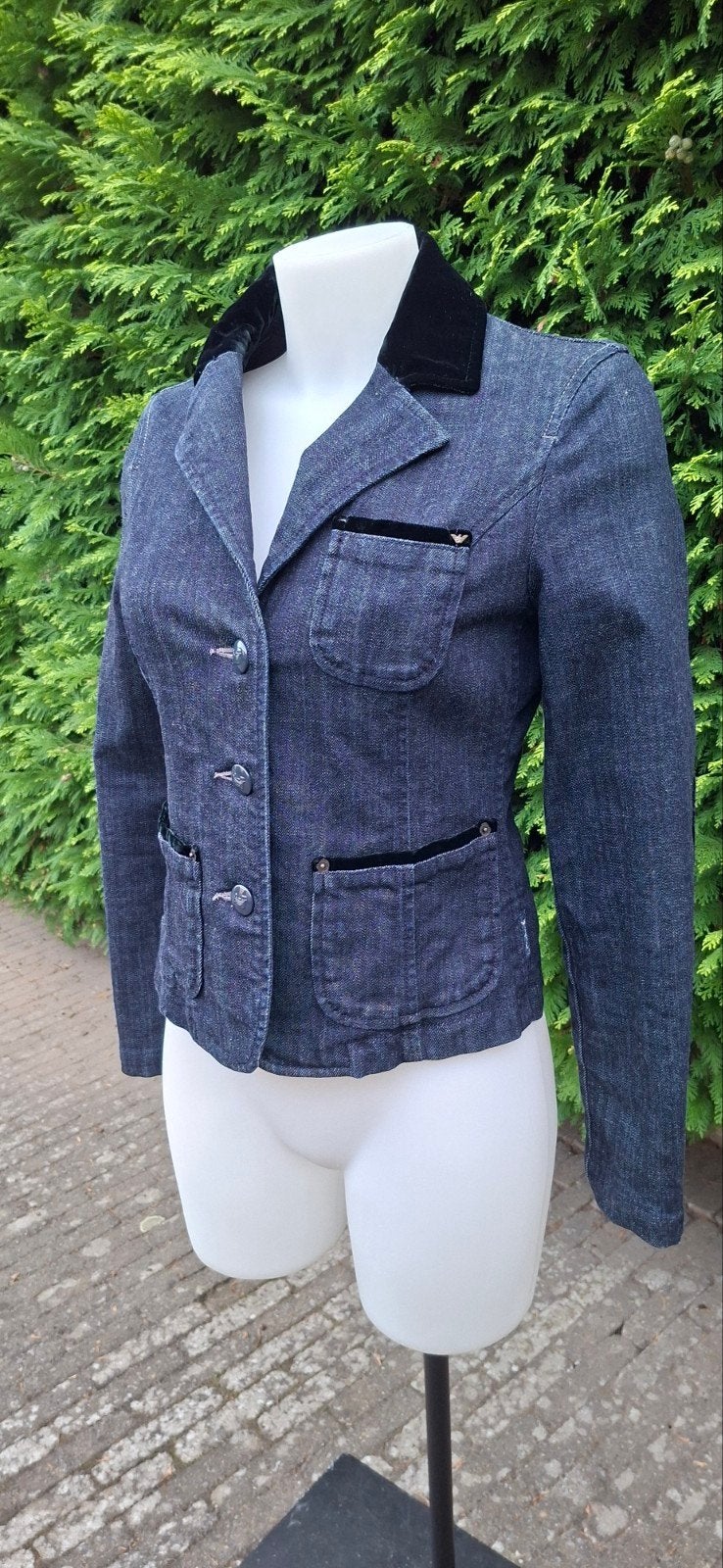 Nieuwe donkerblauwe denim blazer van Armani Jeans maat S, Armani, Blauw, Nieuw, Ophalen of Verzenden