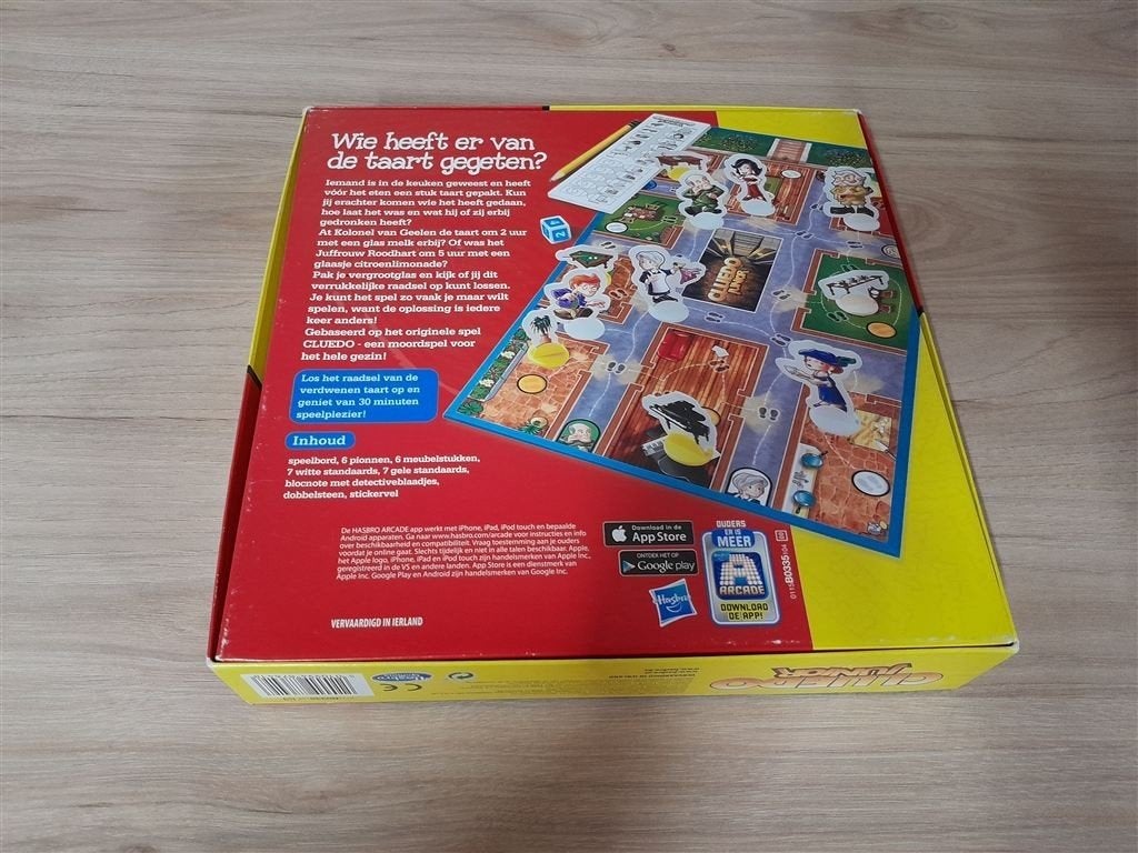 Cluedo junior het gestolen stuk chocoladetaart - s3013, Verzenden, Zo goed als nieuw