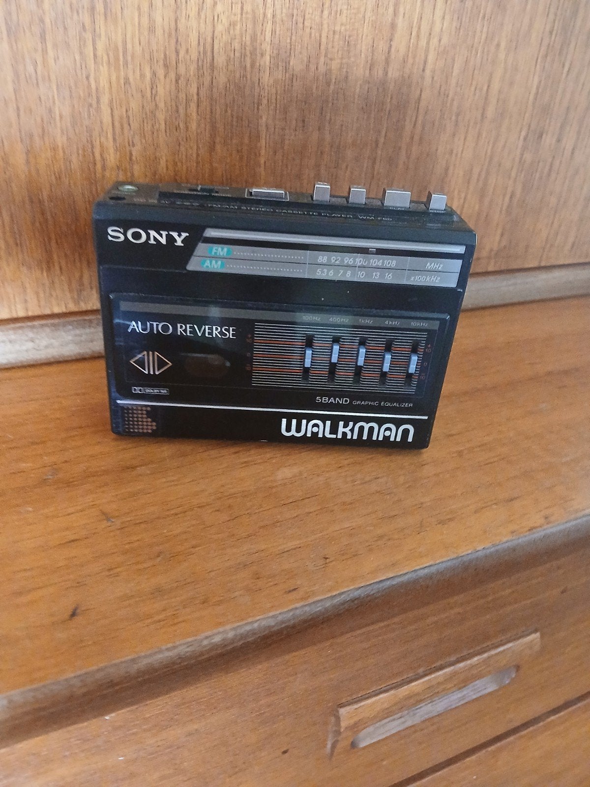 Sony Walkman  wm f 60 met Auto Reverse en 5-bands Equalizer, Ophalen of Verzenden, Walkman