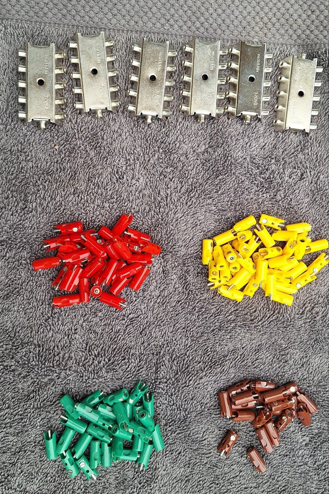 Märklin 72090/7209 verdeelklemmen en banaanstekkers en draad, Wisselstroom, Overige typen, Nieuw, Ophalen of Verzenden