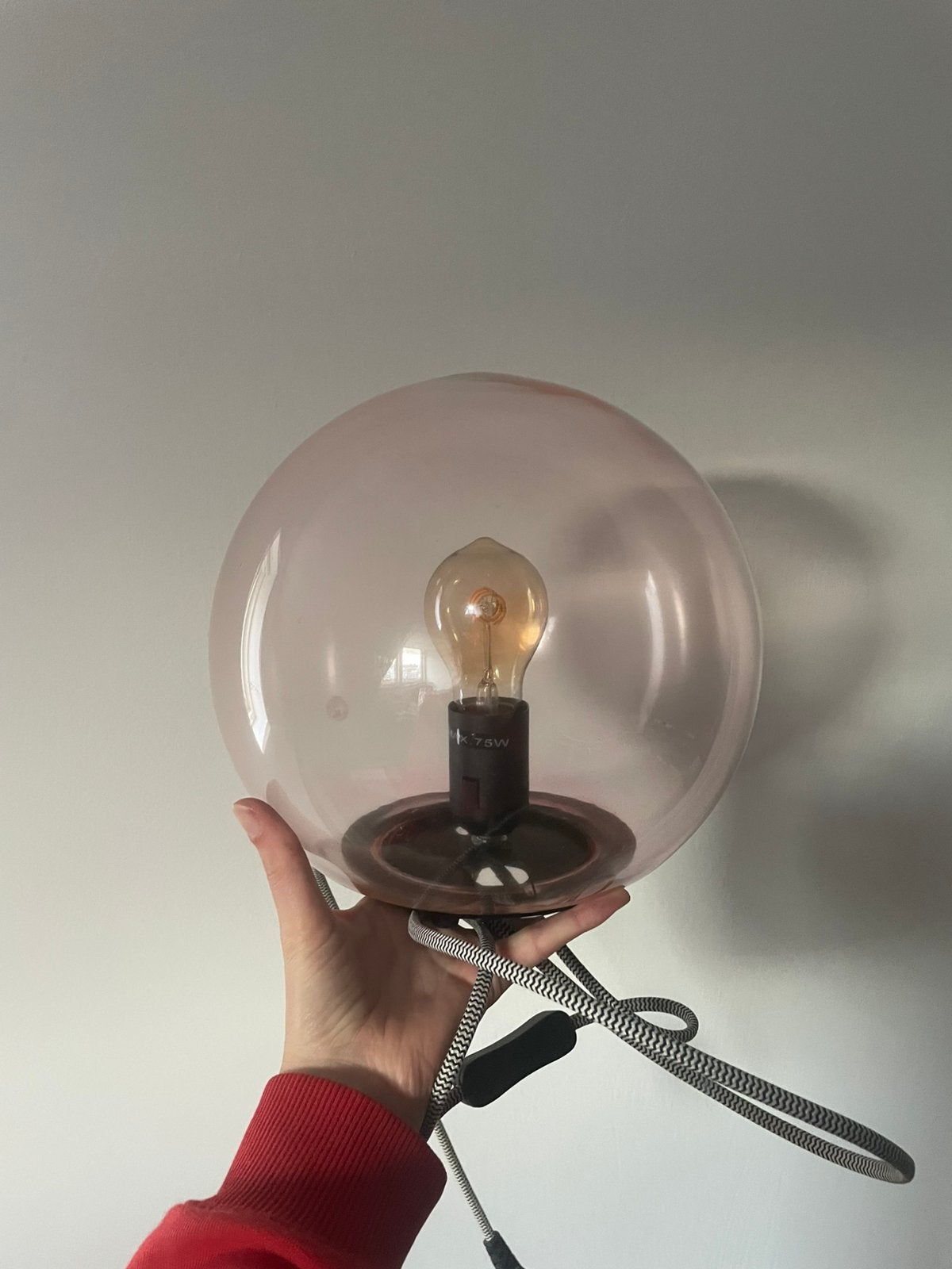 IKEA FADO glazen bol tafellamp roze, Ophalen, Zo goed als nieuw, Glas, Minder dan 50 cm