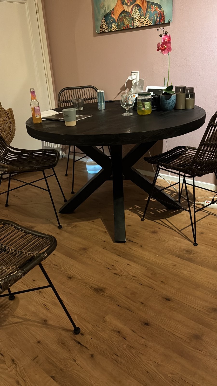 Eetkamer twfel rond zwart 120, Huis en Inrichting, Tafels | Eettafels, Ophalen, 100 tot 150 cm, Rond, Zo goed als nieuw