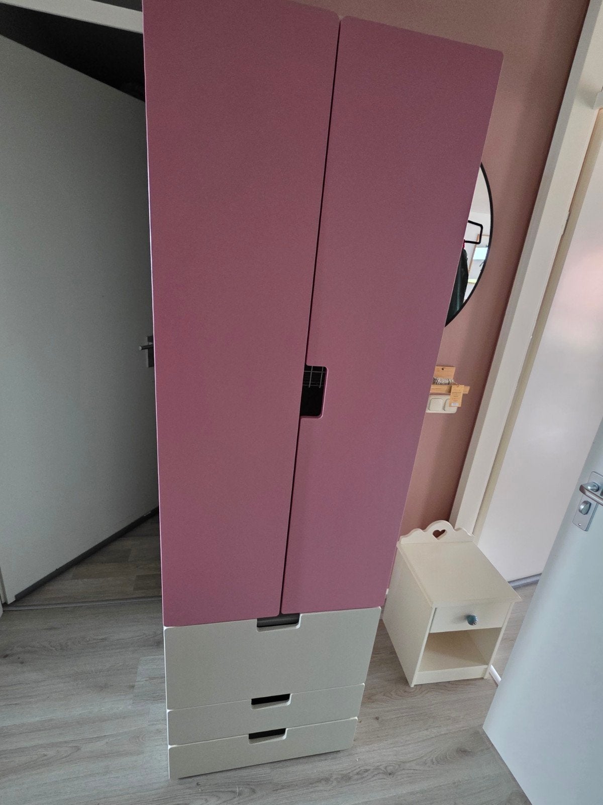 Roze ikea smastad kast met lades en planken, Ophalen, Gebruikt, Met deur(en), 50 tot 100 cm