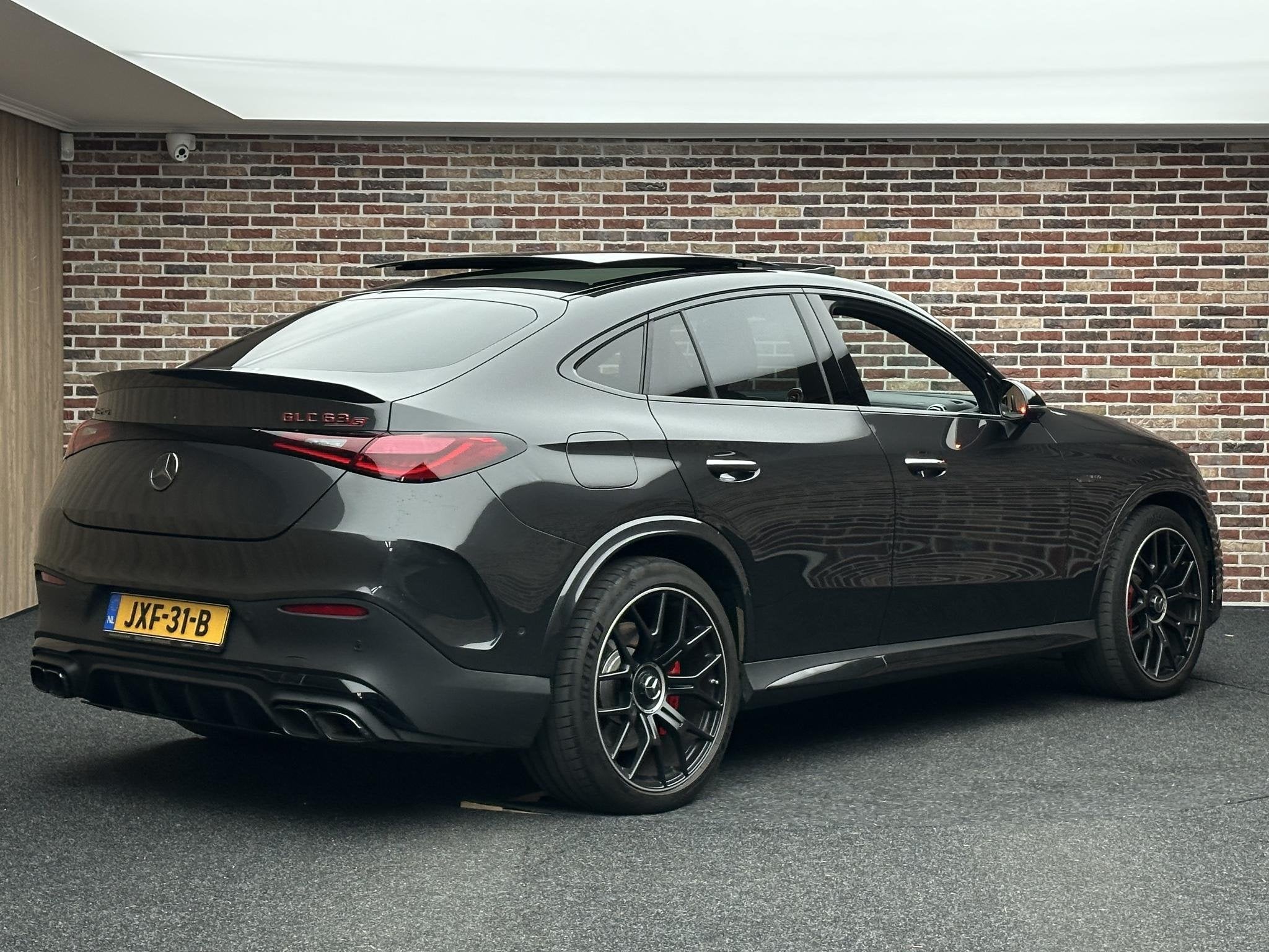 Mercedes-Benz GLC-klasse Coupé AMG 63 S E Performance Night, Auto's, Stof, Euro 6, Plug-in hybride, Vierwielaandrijving