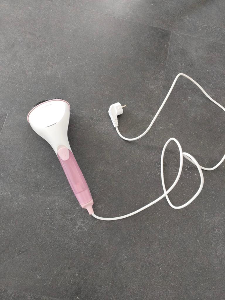 Philips Kledingstomer GC299 - Roze/Wit, Witgoed en Apparatuur, Ophalen of Verzenden, Zo goed als nieuw, Strijkijzer met snoer