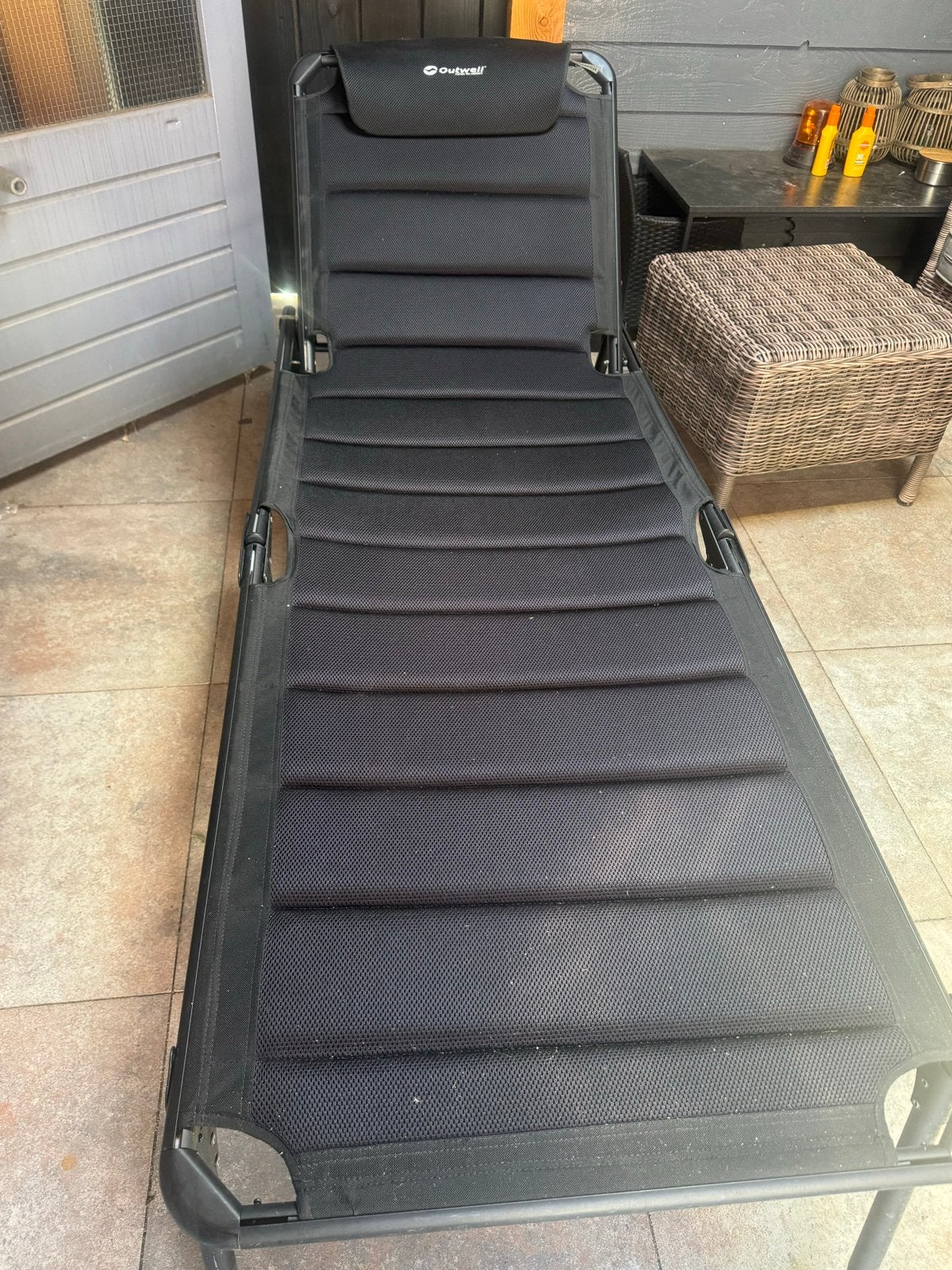 Outwell opvouwbaar ligbed/stretcher, Ophalen, Zo goed als nieuw, Textileen, Inklapbaar