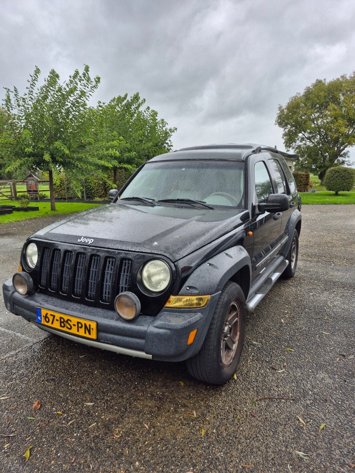 Jeep Cherokee 2.8 CRD HR AUT 2005 BTW auto, Auto's, 4 cilinders, 3360 kg, 163 pk, Origineel Nederlands
