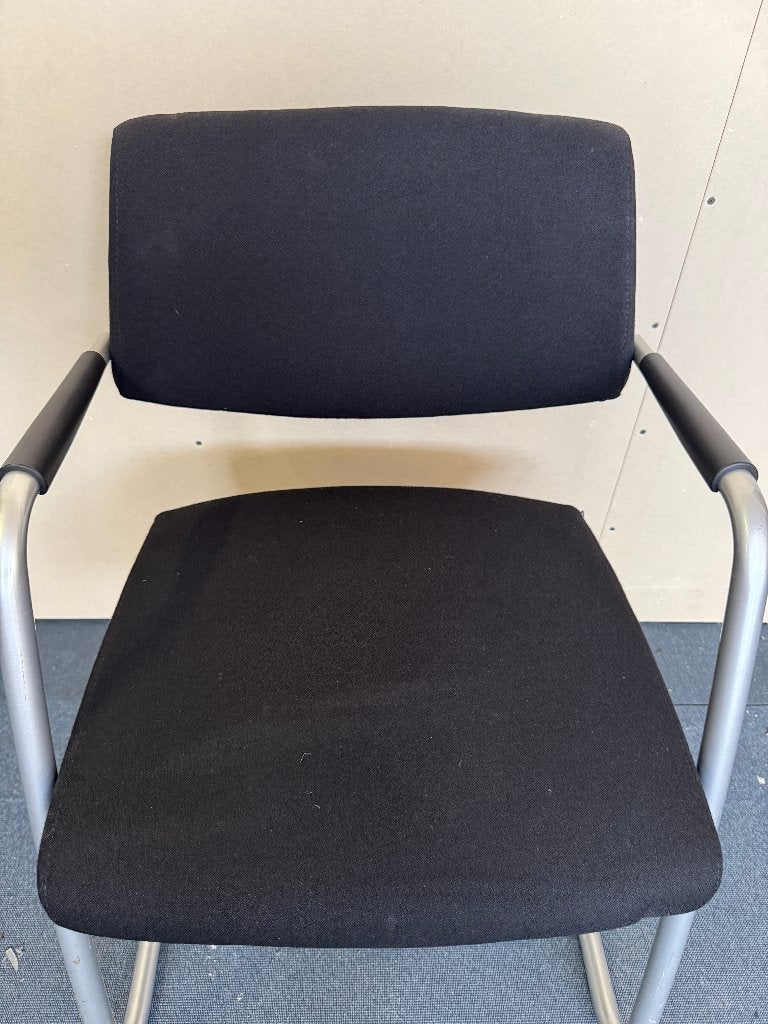 Sitland moderne vergaderstoelen 5x, Ophalen, Zwart, Zo goed als nieuw, Metaal