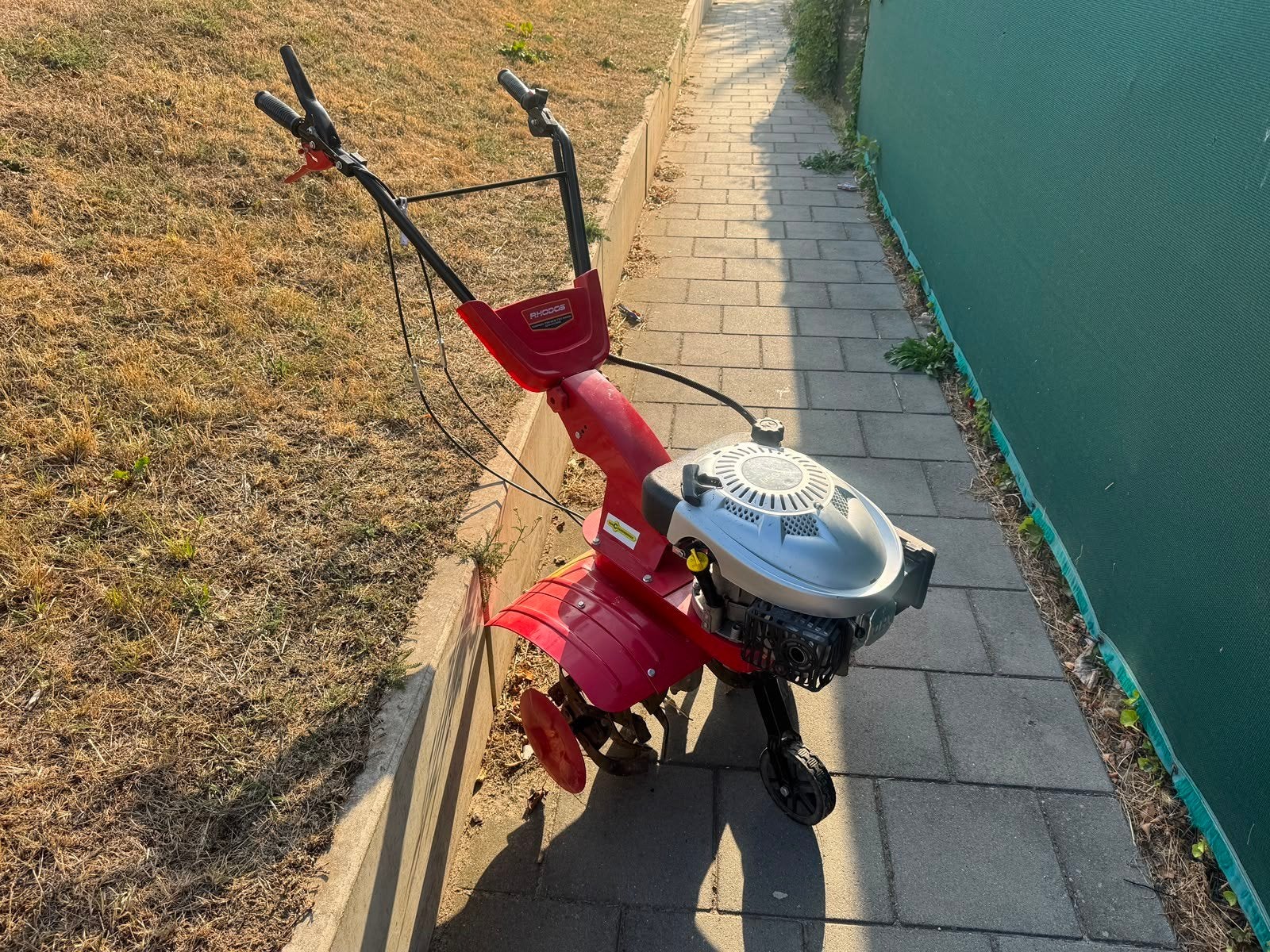 Rood Rhodos DG600 Grondfrees 173cc OHV, Ophalen of Verzenden