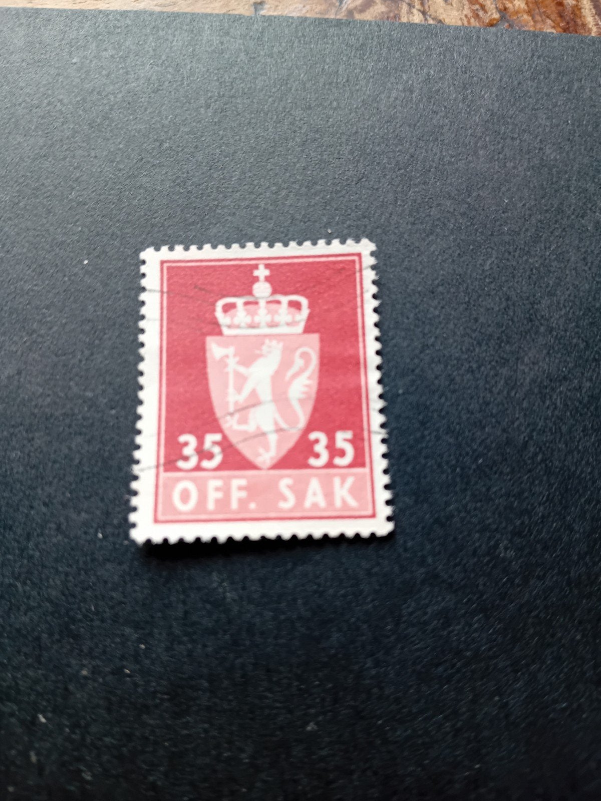 Noorse postzegel 35 OFF. SAK met kroon en leeuw, Ophalen of Verzenden, Na 1940, Gestempeld