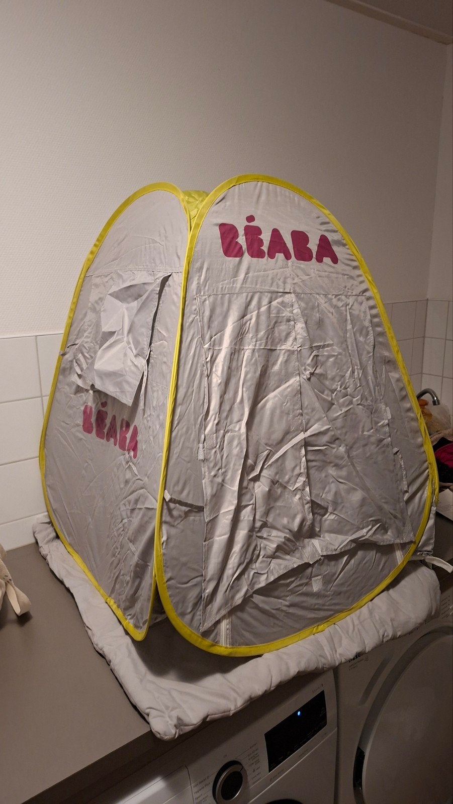 Béaba Anti-UV Tent - Ideaal voor baby's en kinderen, Ophalen of Verzenden, Zo goed als nieuw, Vierkant