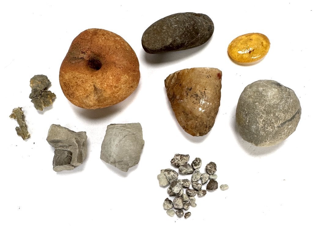 1198. Lot mineralen - diverse geologische tijdperken, Ophalen