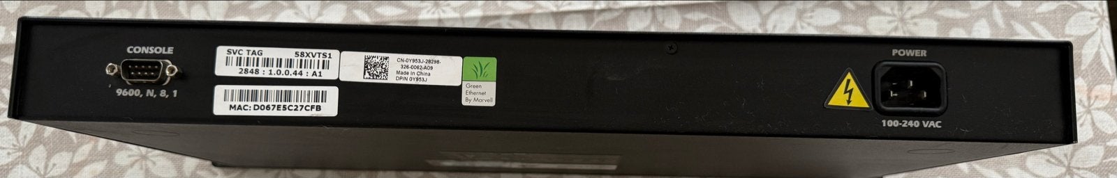 Dell PowerConnect 2848 Gigabit Ethernet Switch, Computers en Software, Netwerk switches, Ophalen of Verzenden, Gebruikt