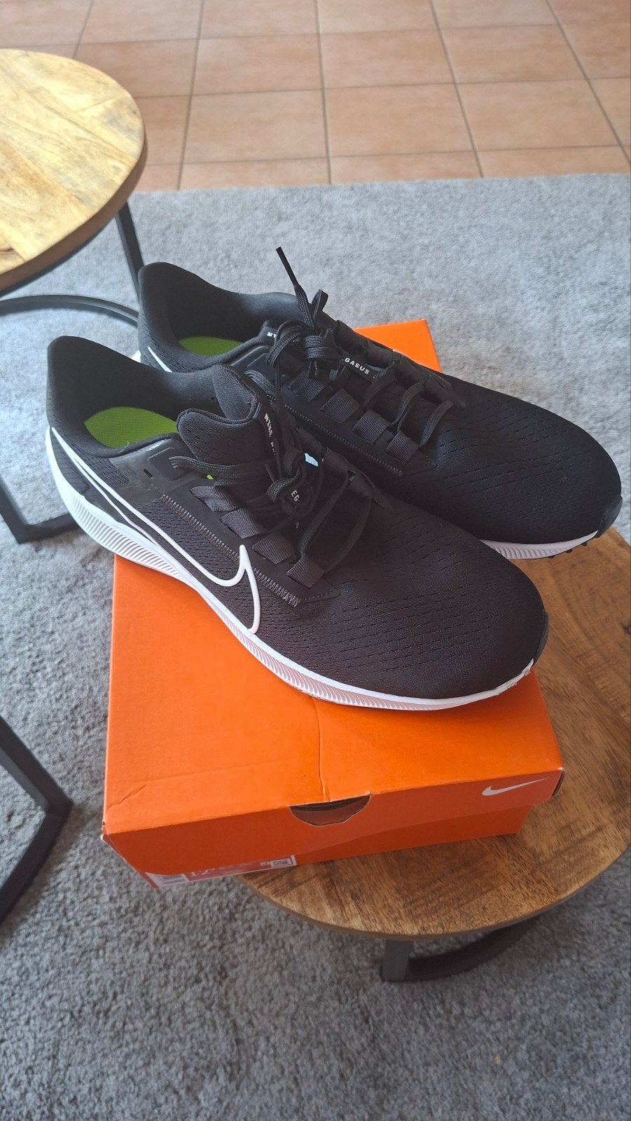 Nike Air Zoom Pegasus 38 - Zwart/Wit (Maat 47), Zwart, Nike, Nieuw, Ophalen of Verzenden