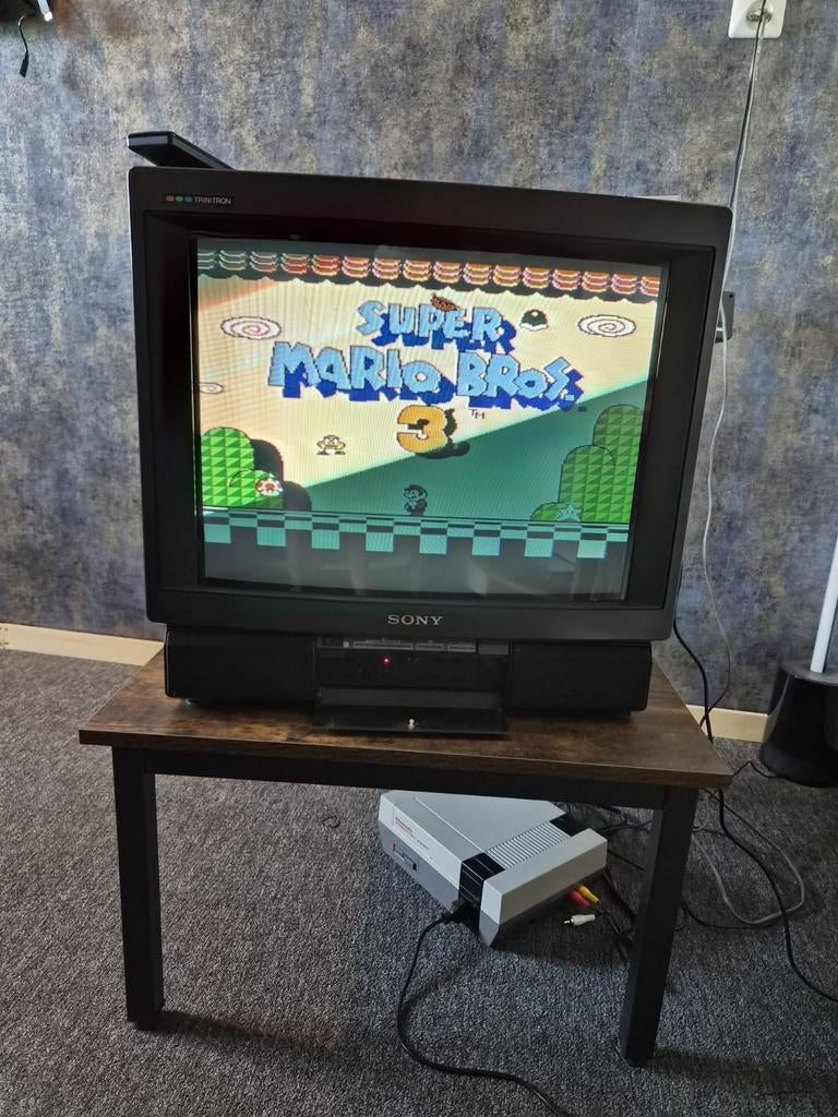 Retro tv !! Wie kan deze maken?, Ophalen of Verzenden, Overige merken