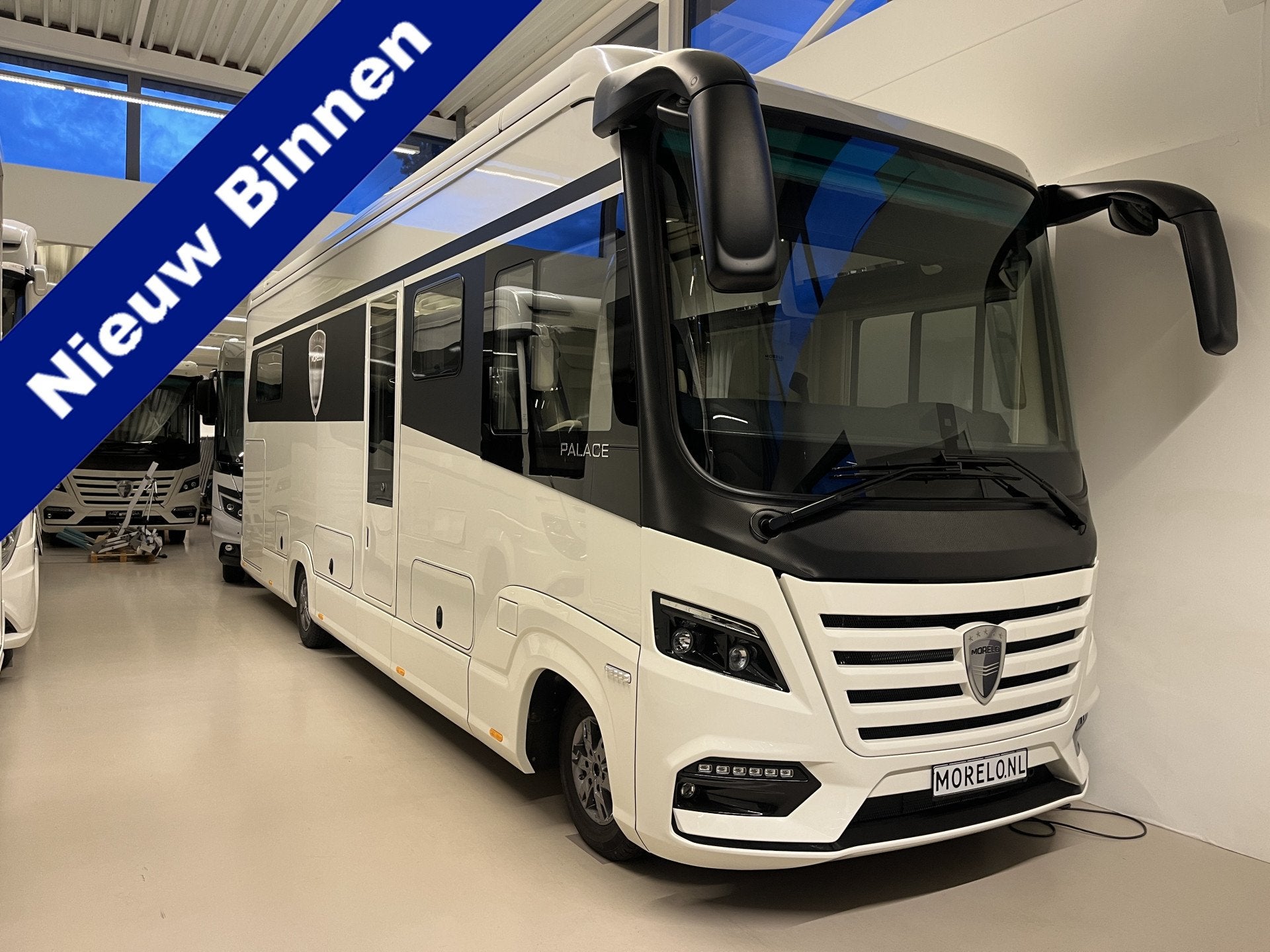 Morelo Palace 90M Retarder 210pk Aut 50.000,- korting Queens, Galliersweg 39
5349AT  OSS, NL, Diesel, Tot en met 3, Mark@niesmannbischoff.nl