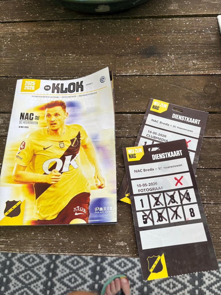 Nac sc heerenveen programmaboekje en kaartje, Twee personen