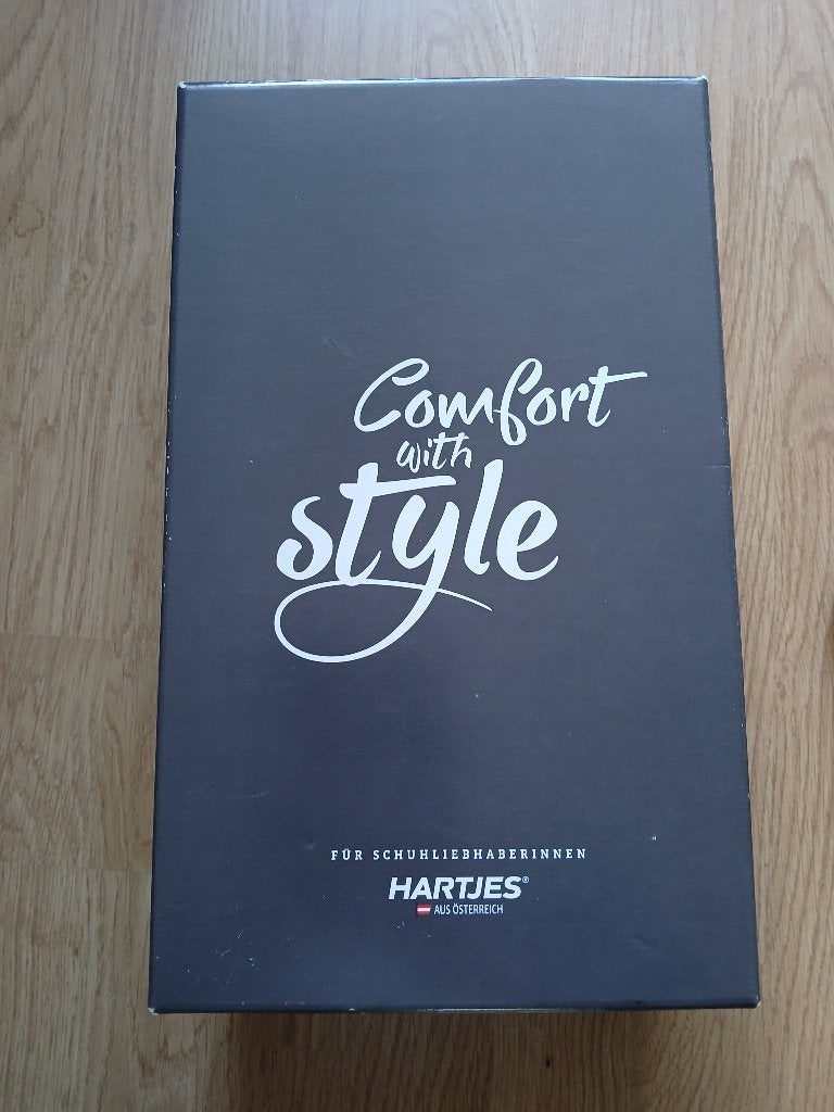 Damesschoen Hartjes maat 42, Beige, Ophalen, Beige, Overige typen, Nieuw