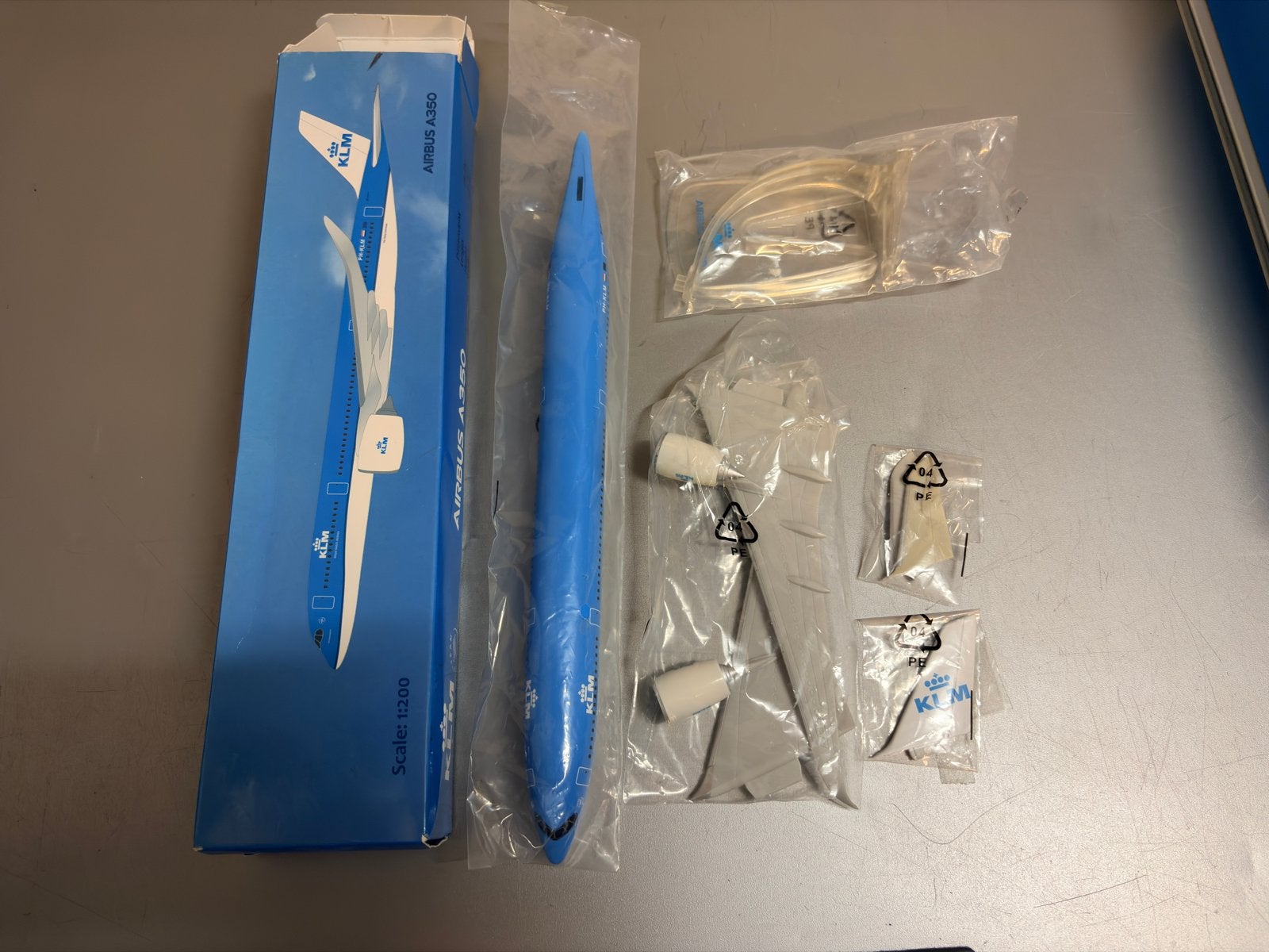 KLM Airbus A350 Schaalmodel 1:200, Ophalen of Verzenden, Gebruikt, Schaalmodel