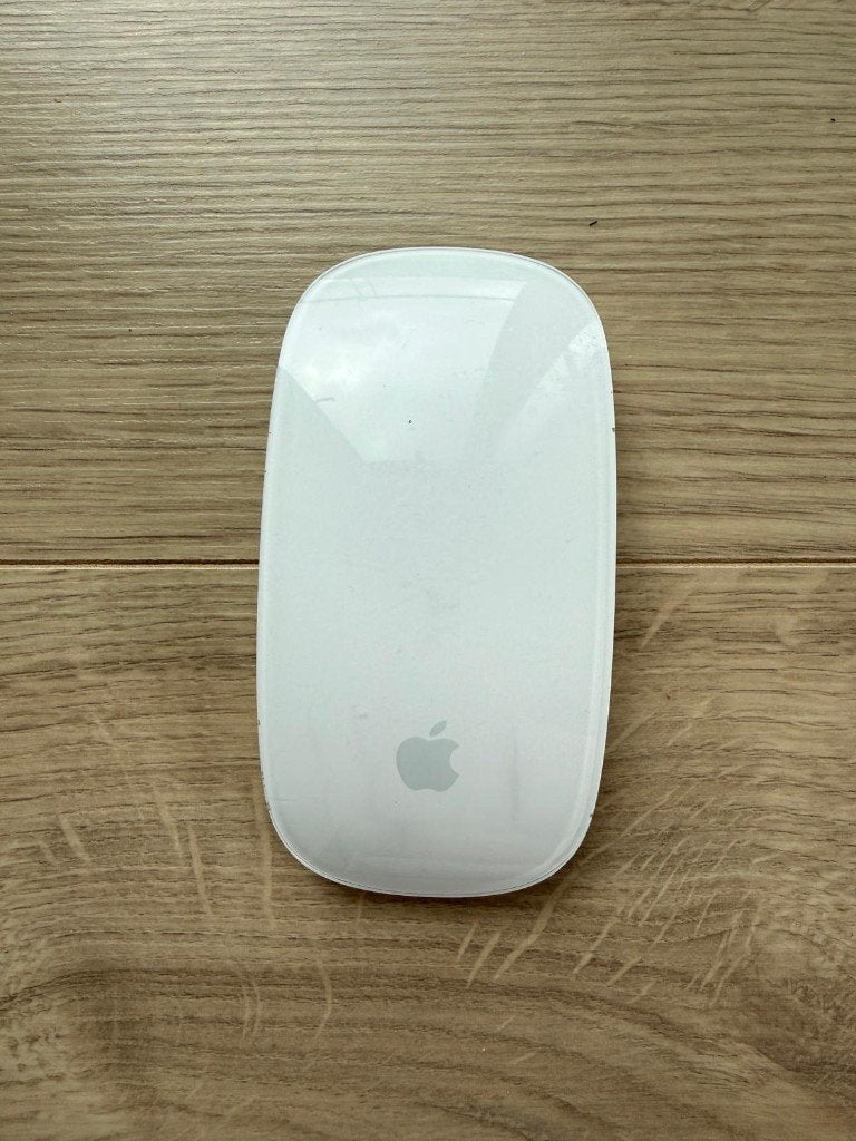 Apple Magic Mouse 1 A1296 – draadloze Bluetooth muis, Computers en Software, Muizen, Ophalen, Gebruikt