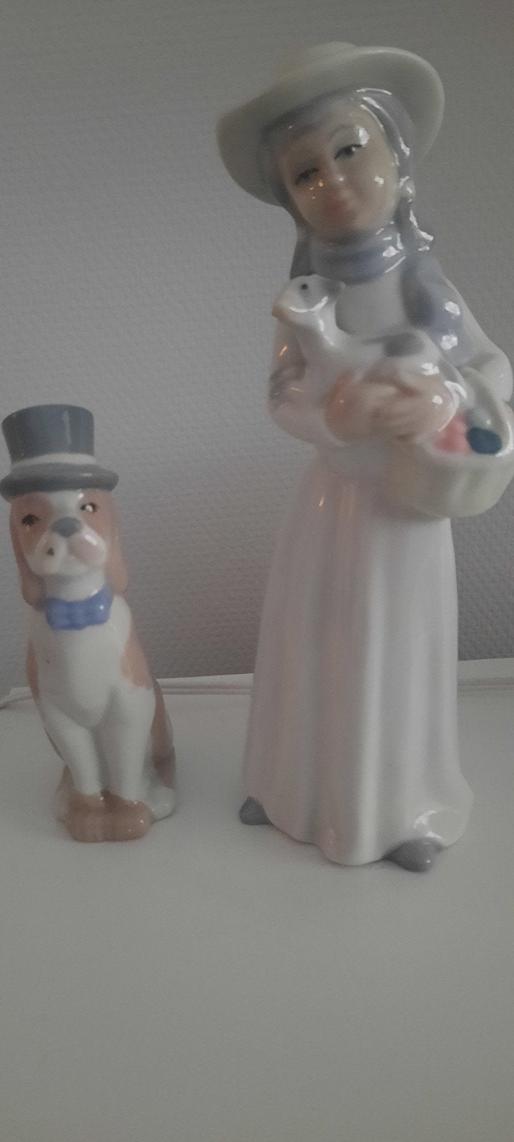 Casades en Tengra porseleinen beeldjes, Verzamelen, Beelden en Beeldjes, Ophalen, Zo goed als nieuw, Mens