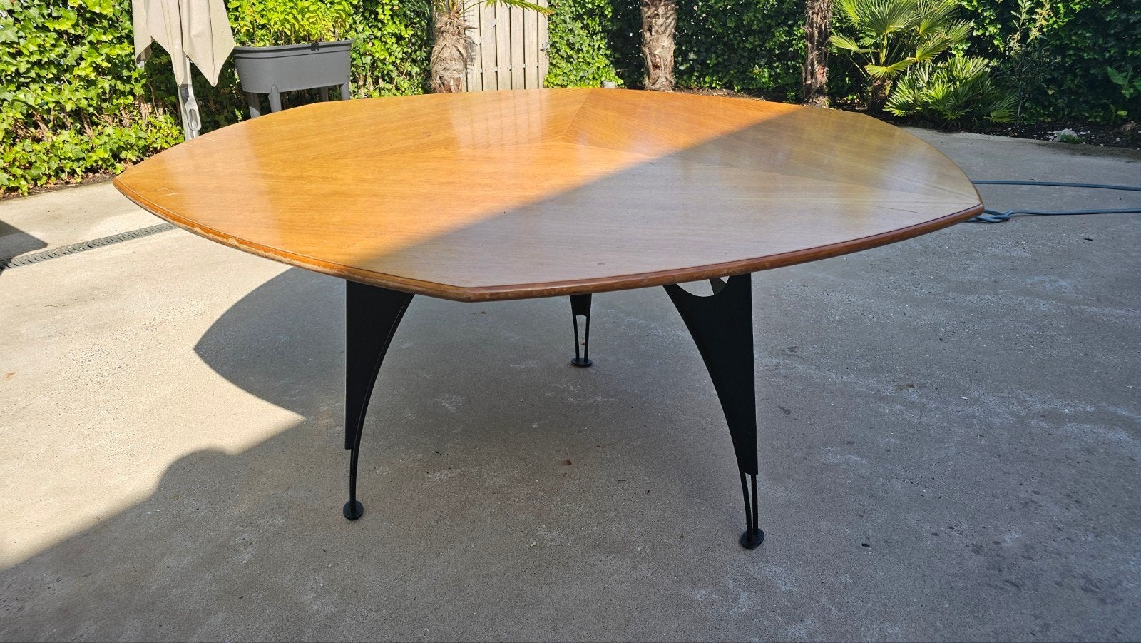 Unieke tafel hexagon, Overige houtsoorten, Gebruikt, 100 tot 150 cm, Ophalen of Verzenden