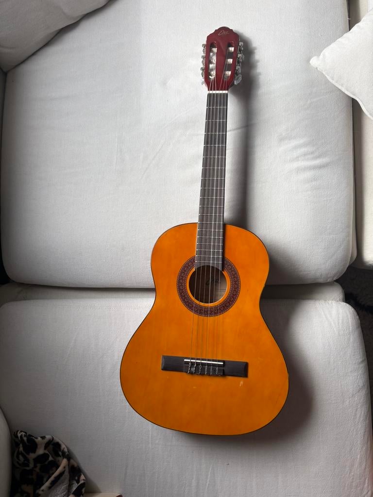 Eko gitaar, Muziek en Instrumenten, Ophalen of Verzenden, Zo goed als nieuw, Klassieke of Spaanse gitaar