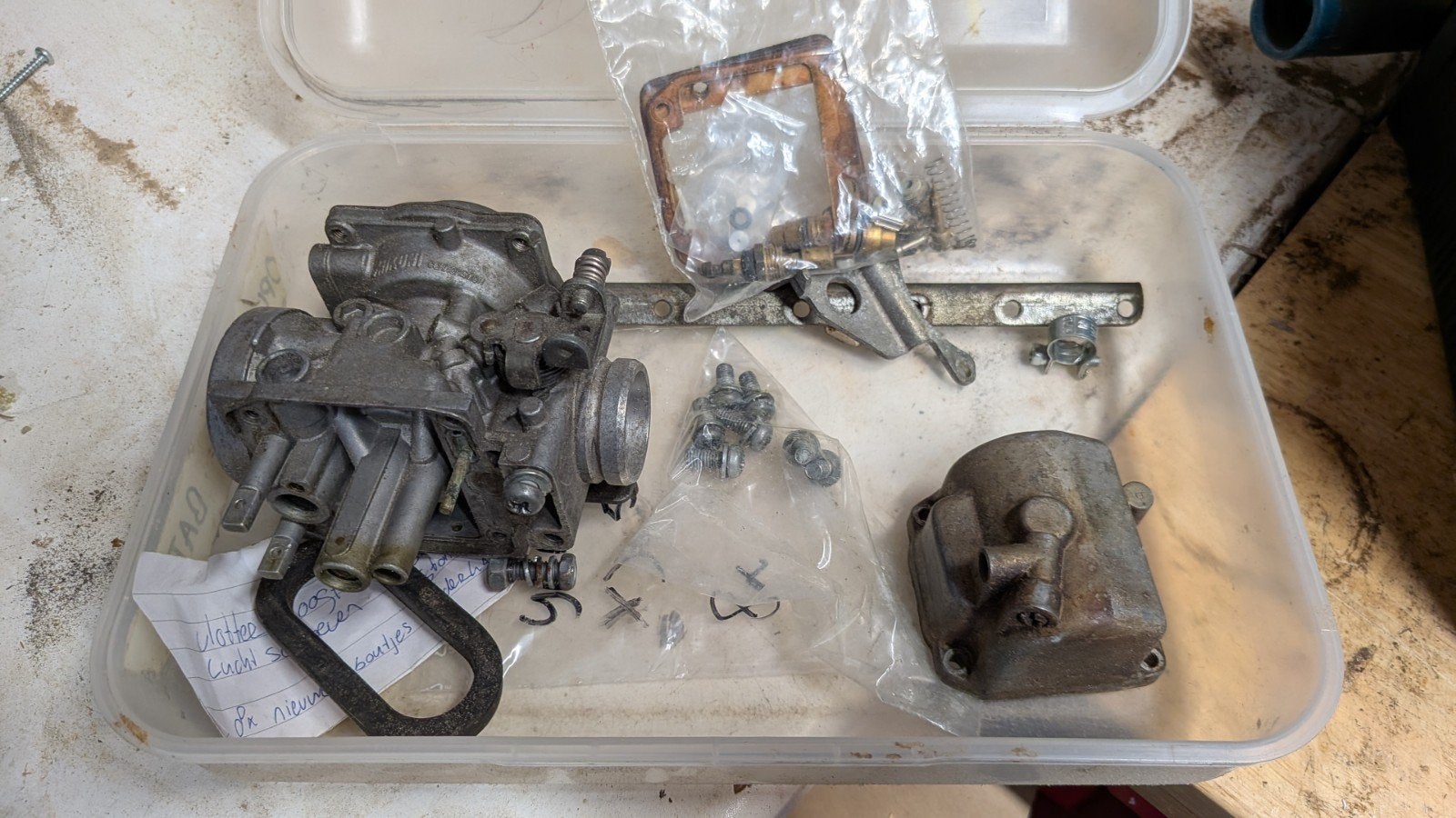 Yamaha XJ 550 Mikuni Carburateur Body en Onderdelen, Motoren, Ophalen of Verzenden