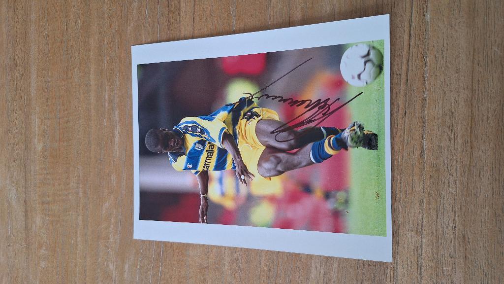 Foto 20x25 cm met handtekening; Stephan Appiah # Parma, Ophalen of Verzenden, Nieuw, Buitenlandse clubs, Overige typen