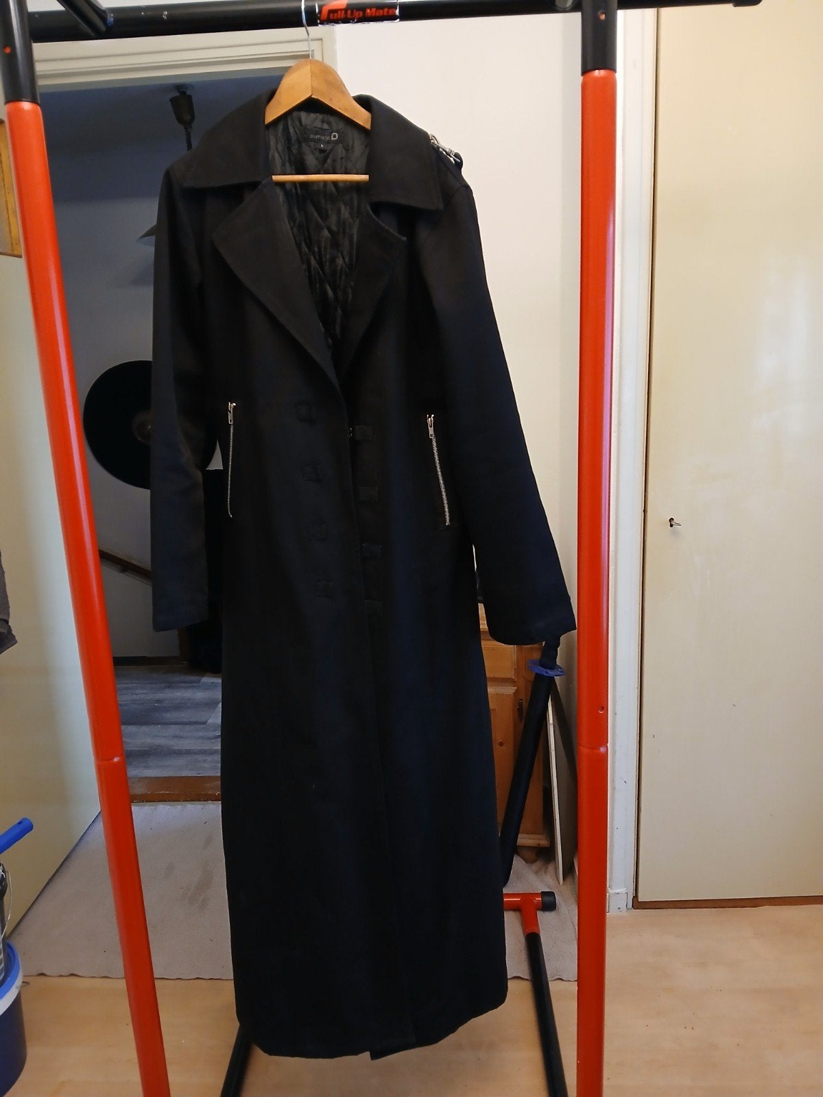 Lange zwarte jas, perfect voor Castlefest, maat L, Kleding | Heren, Ophalen of Verzenden, Zo goed als nieuw, Maat 52/54 (L), Zwart