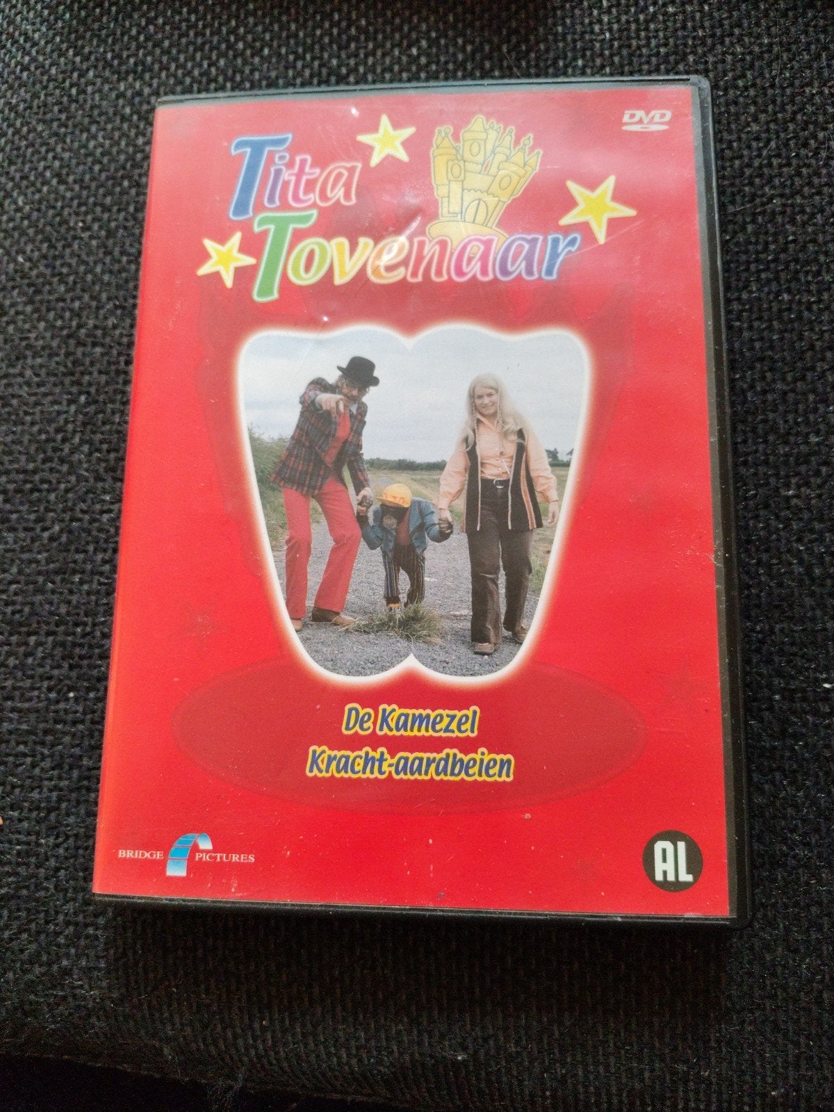 Tita Tovenaar DVD: De Kamezel & Kracht-aardbeien, Alle leeftijden, Ophalen of Verzenden, Gebruikt, Overige genres