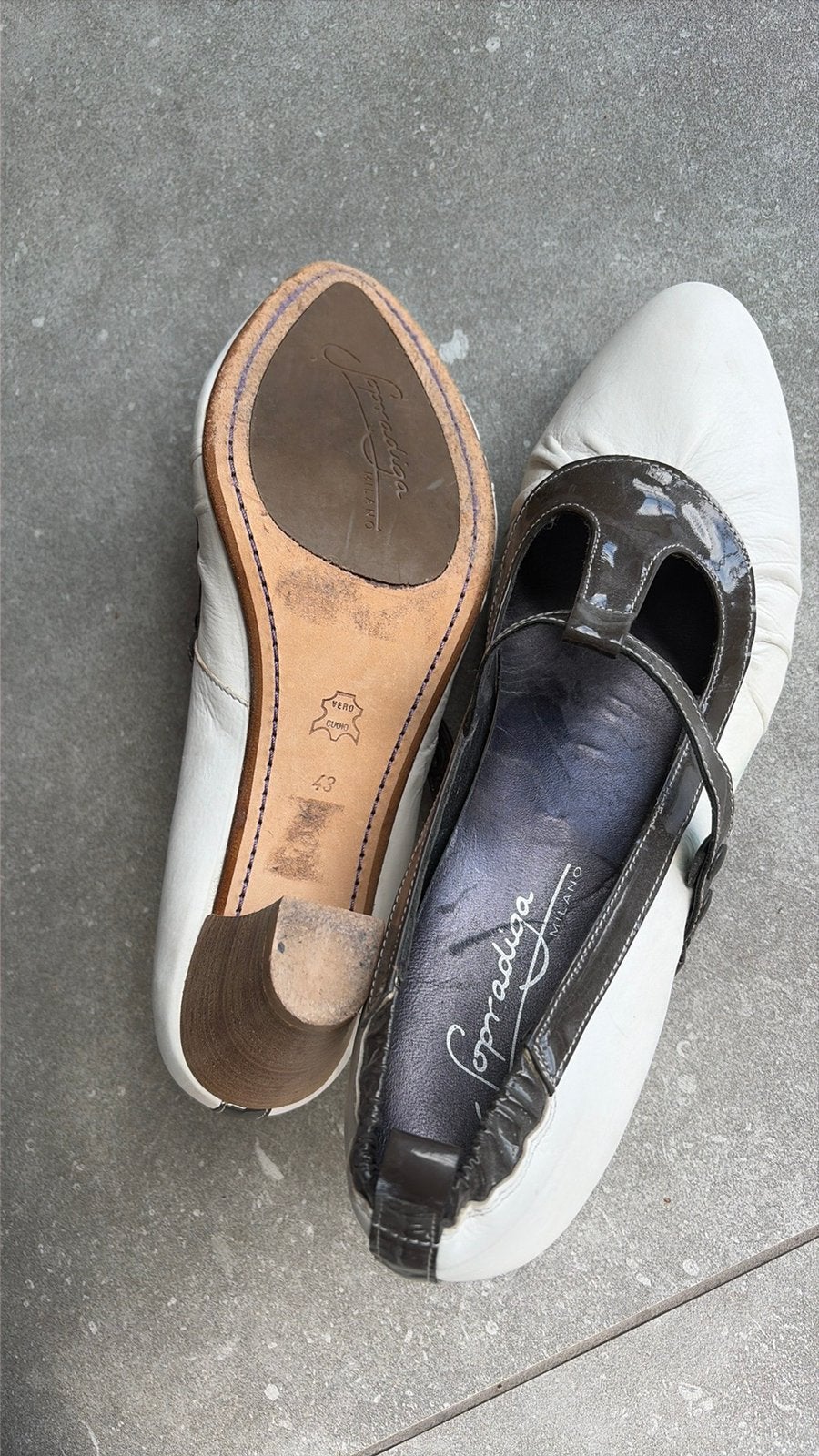 Mooie pumps maat 43 Sopradiga, Kleding | Dames, Ophalen, Pumps, Wit, Zo goed als nieuw