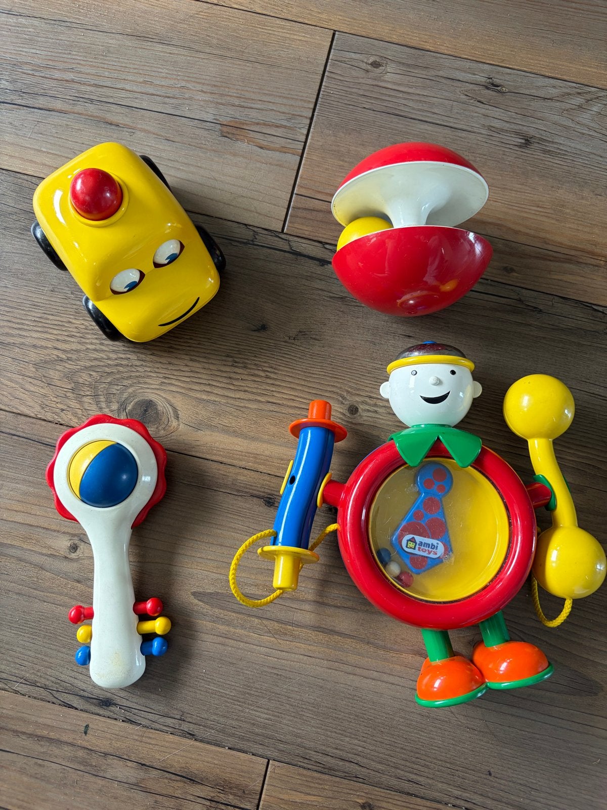 Vintage Ambi Toys speelgoed set - rammelaars en auto, Ophalen of Verzenden, Gebruikt, Overige typen, Met geluid
