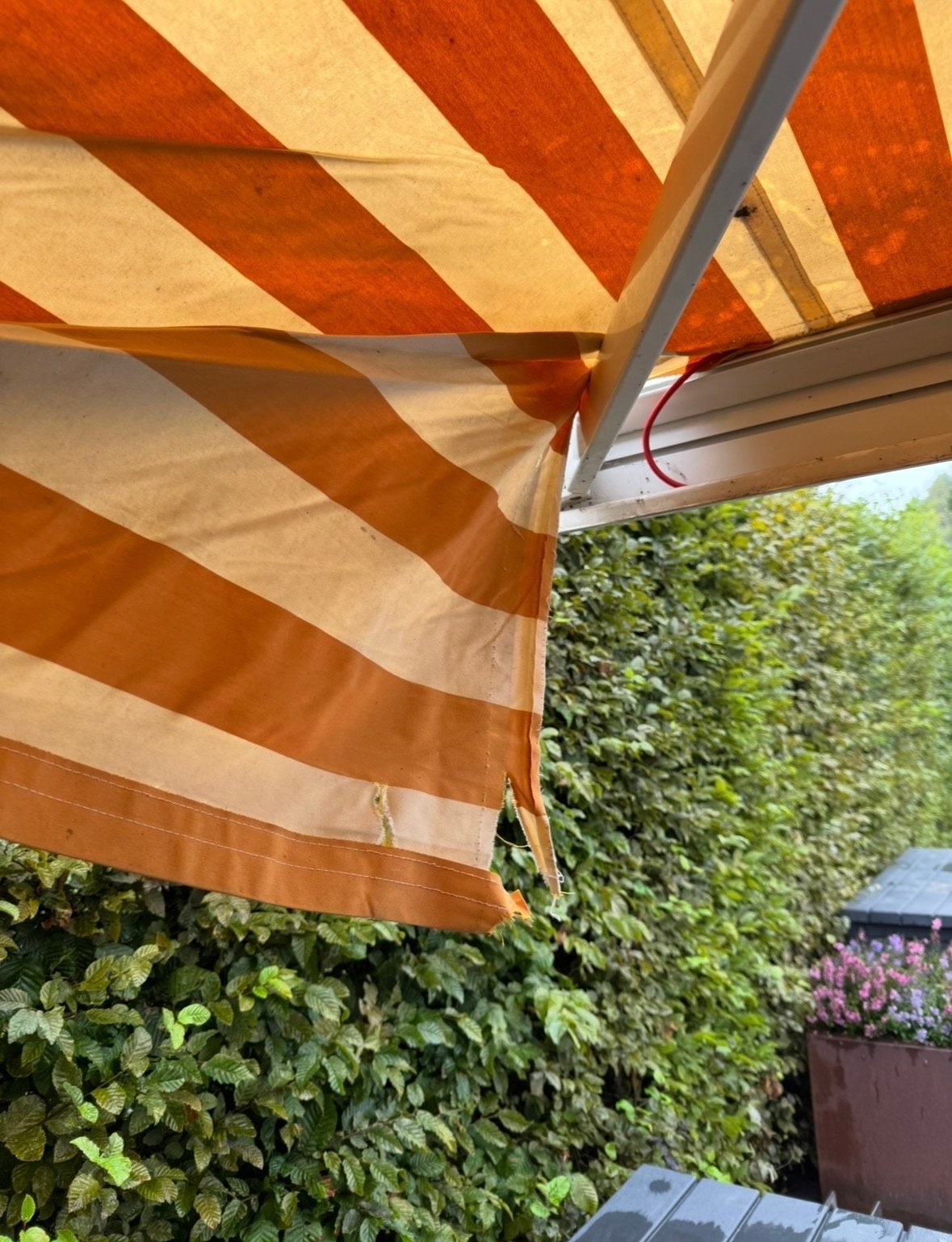 Knikarmscherm - Oranje/Wit gestreept - 340 cm breed, Ophalen, Gebruikt, 150 tot 300 cm, 250 cm tot 450 cm