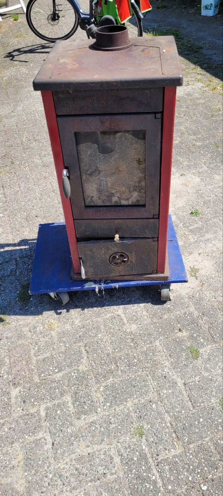 Gebruikte Houthaard met Boiler Aansluiting, Ophalen
