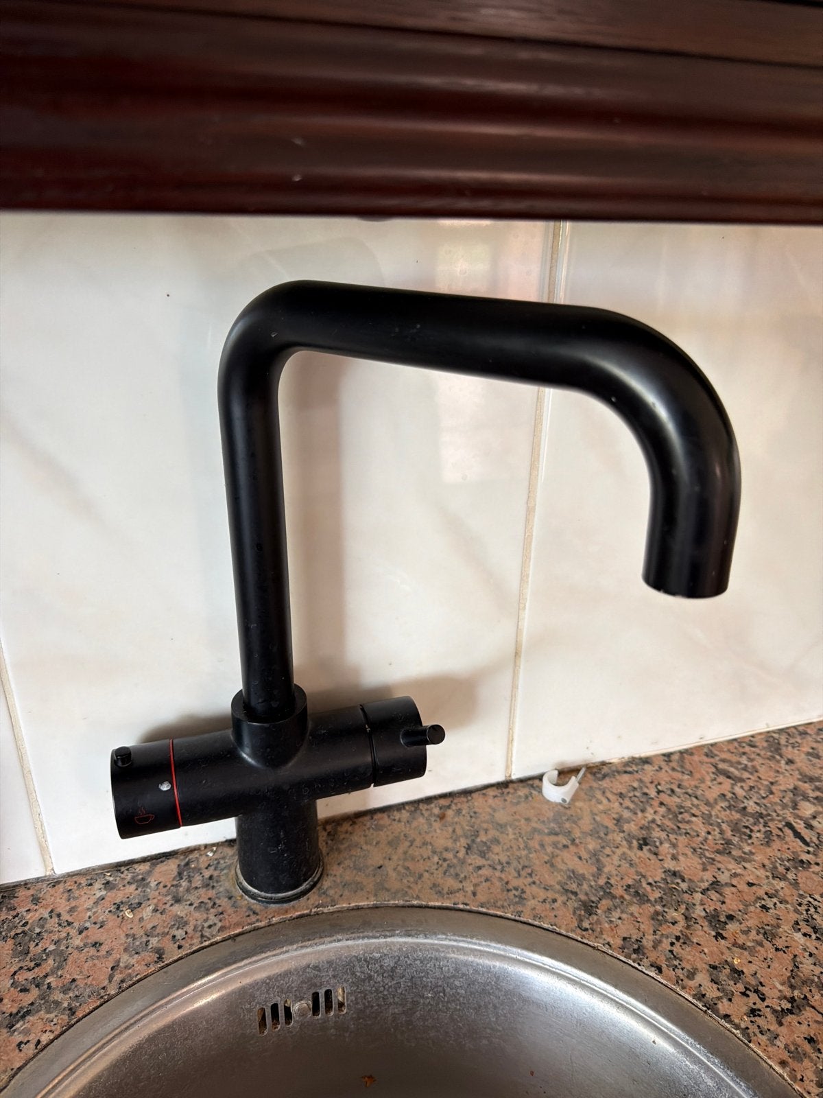 HOWAT 3-in-1 Kokend Water Kraan - Zwart, Ophalen, Gebruikt
