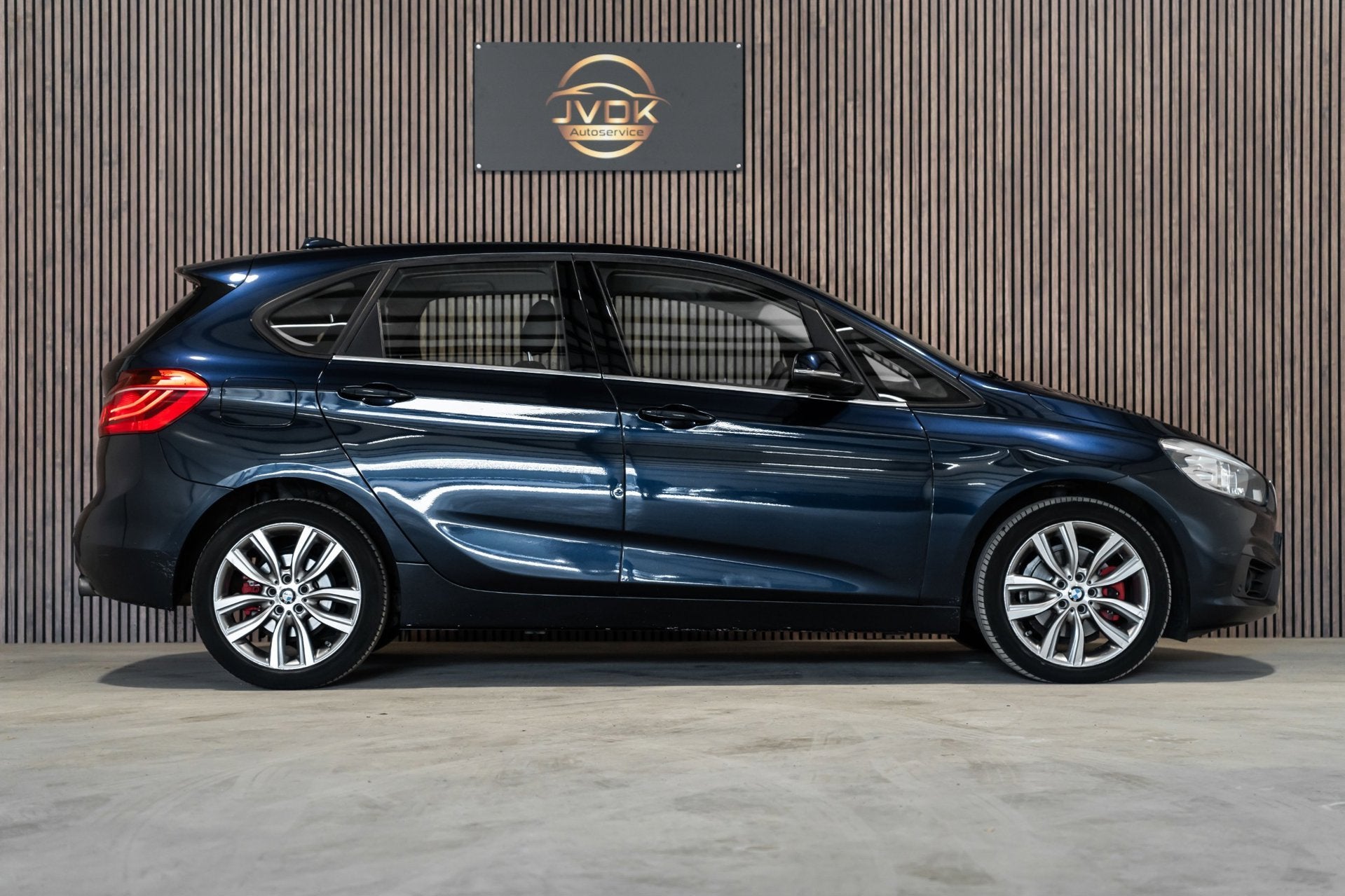 Foto 8 van BMW 2-serie Active Tourer 220i Leder PDC Automaat Stoelverwa